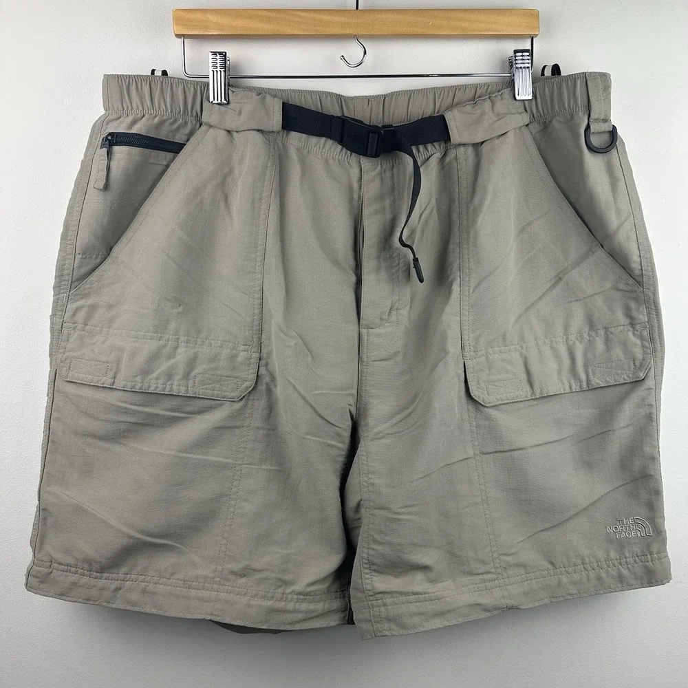The North Face Belted Cargo Shorts Mens XXL Tan Hiking Nylon Outdoors